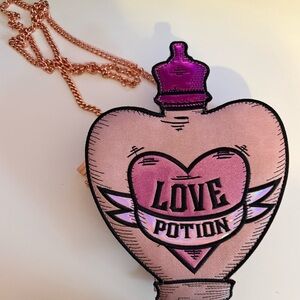 Danielle Nicole Pink Harry Potter Love Potion Bag